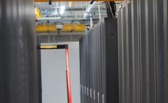 考慮哪些參數(shù)選擇機房機柜和尺寸_深圳idc